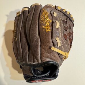 Rawlings Children’s Baseball Glove